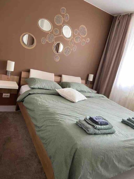 Lovely 1-Bedroom Apartament With Free Parking Sofia Extérieur photo