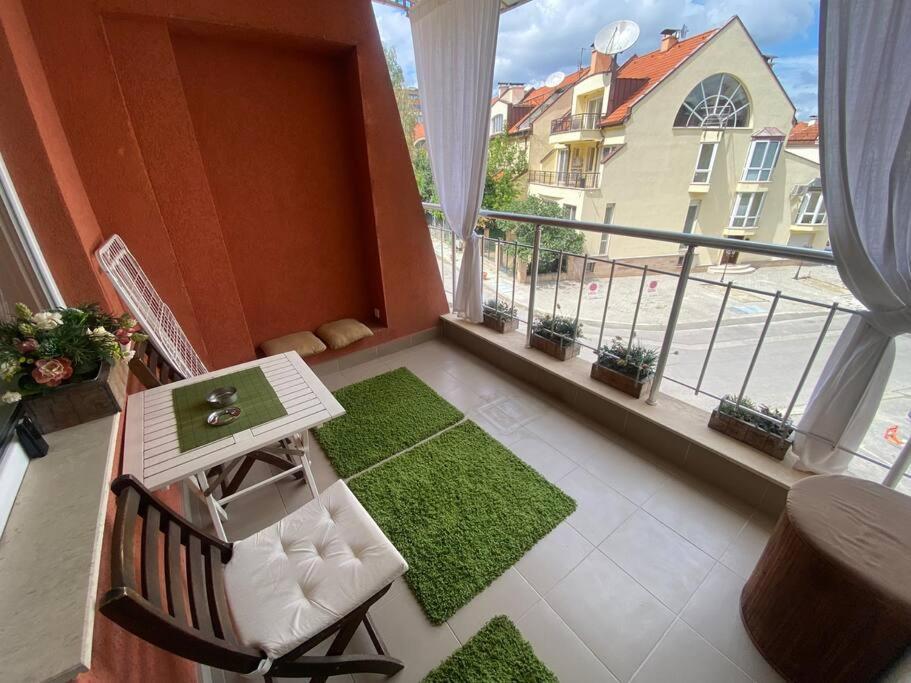 Lovely 1-Bedroom Apartament With Free Parking Sofia Extérieur photo